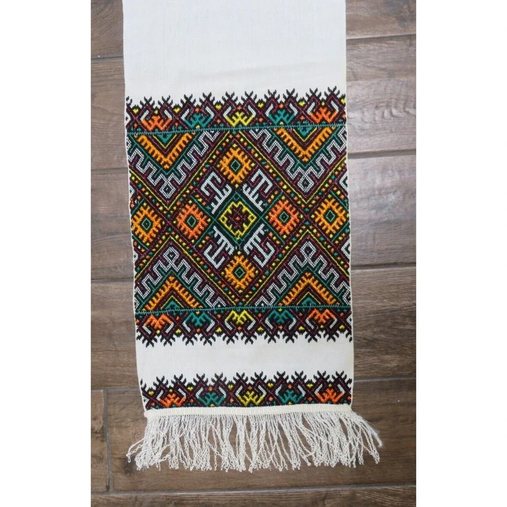 Oaxaca Mexican Handwoven Embroidered Fringed Table‎ Runner 41